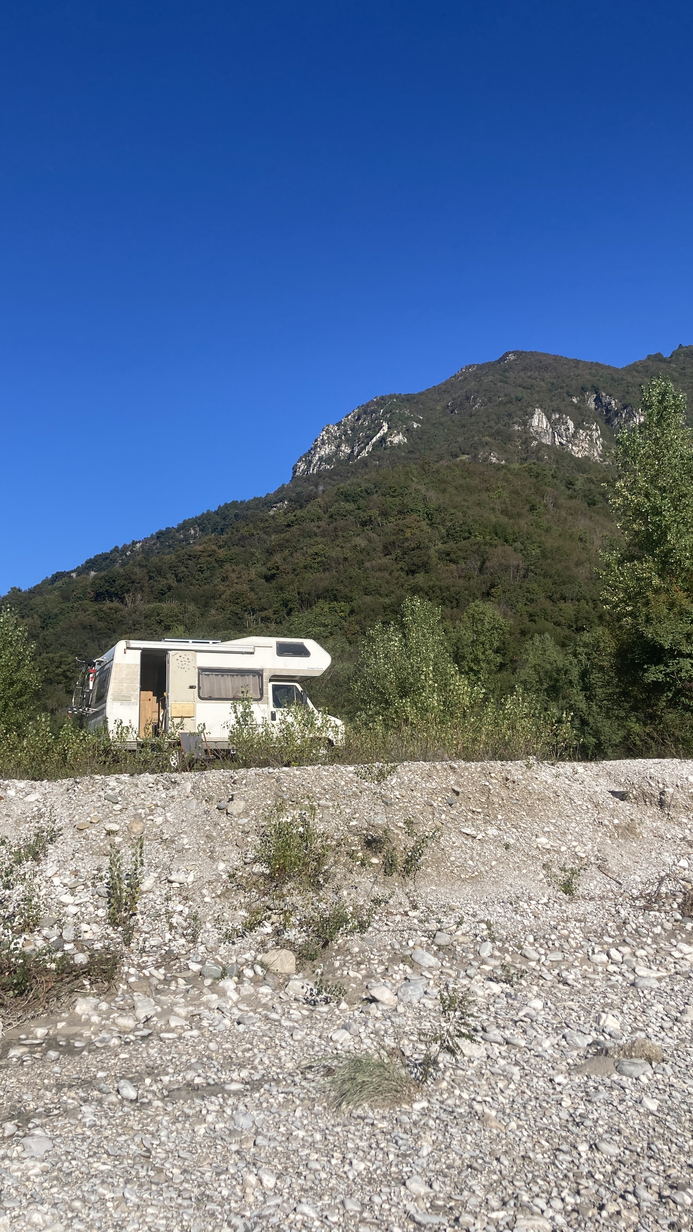 wild camping Europe van overnight legal countries